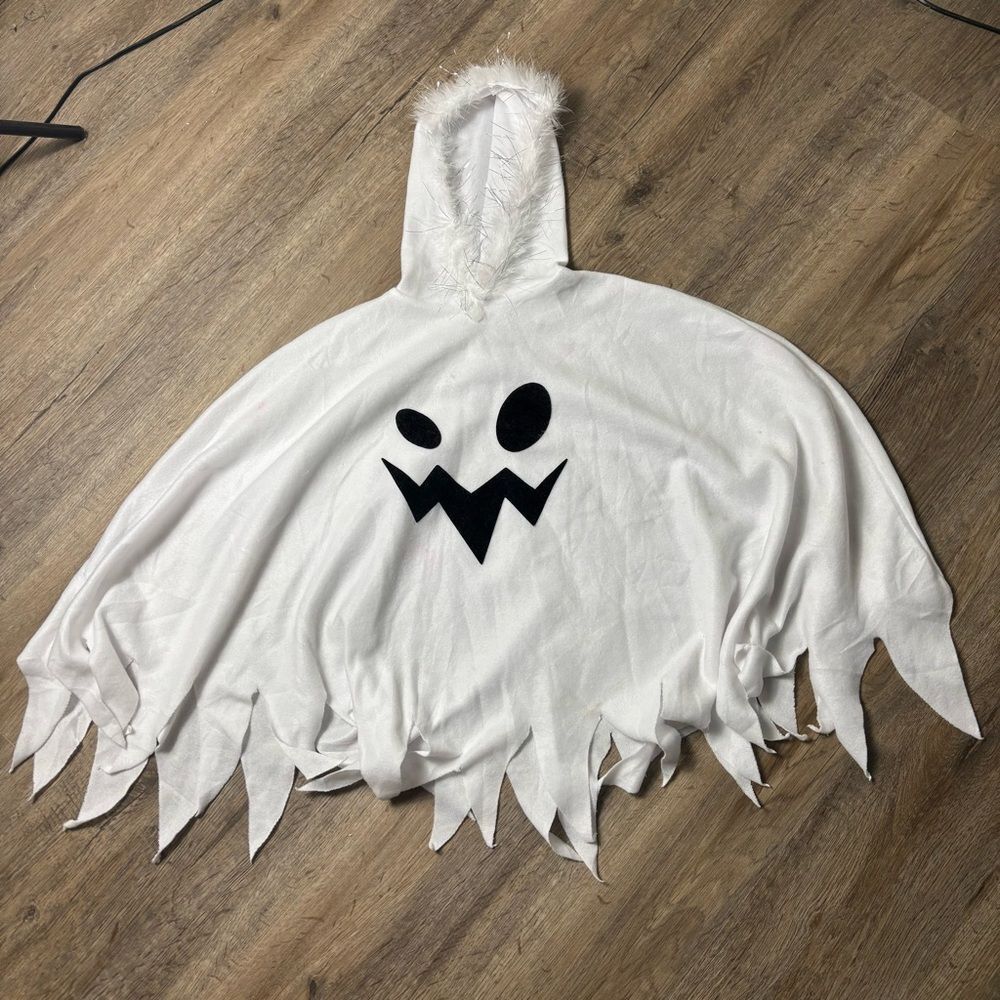 Halloween Ghost Girl Costume Cloak White Hooded Poncho Walmart Size Large EUC - Picture 2 of 10